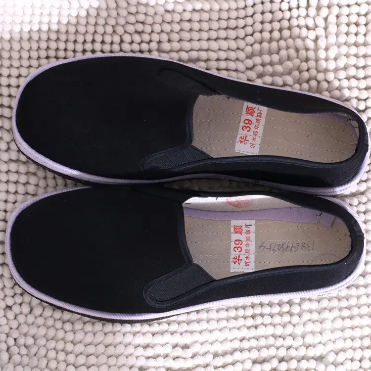 Women Slip-On Casual Shoes Black White 2025 - Image 3