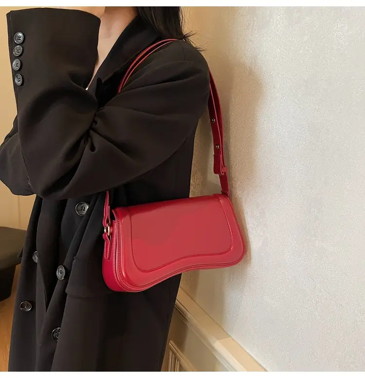 Red Square Crossbody Bag for Women 2024 — feature 19