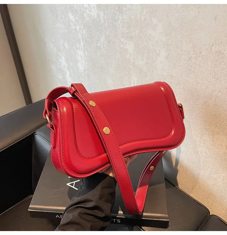 Red Square Crossbody Bag for Women 2024 — feature 25
