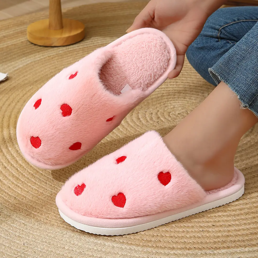 Cross-Border Heart-Shaped Cotton Slippers for Women, New Autumn and Winter Eva Shoes, Home Cotton Slippers with Added Fleece for Warmth, Soft-Soled Furry Slippers