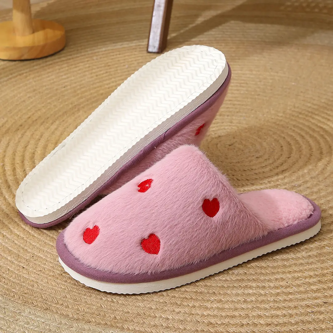Cross-Border Heart-Shaped Cotton Slippers for Women, New Autumn and Winter Eva Shoes, Home Cotton Slippers with Added Fleece for Warmth, Soft-Soled Furry Slippers