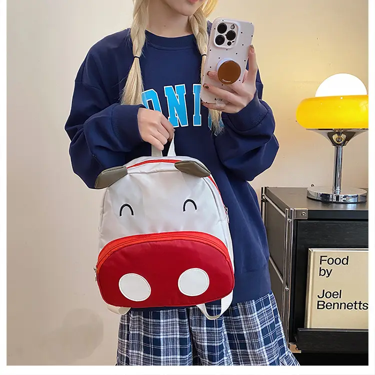 Cute Pig Design Shoulder Crossbody Bag for Women — feature 15
