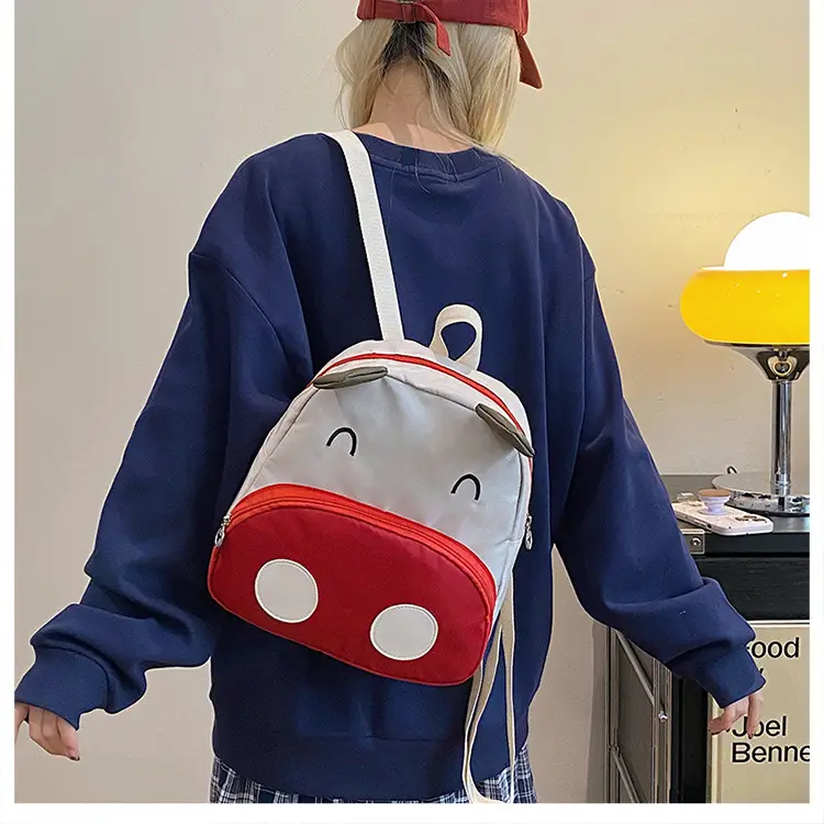Cute Pig Design Shoulder Crossbody Bag for Women — feature 17