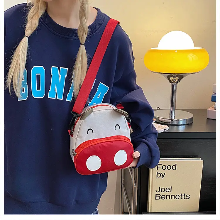 Cute Pig Design Shoulder Crossbody Bag for Women — feature 20