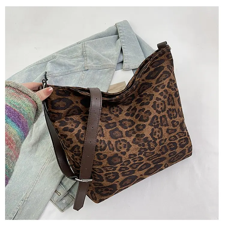Leopard Print Large Shoulder Bag Women 2024 — feature 19