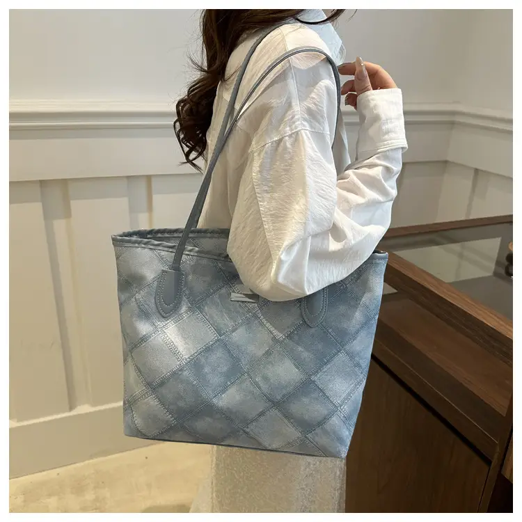 Pink Textured Shoulder Bag for Women 2024 — feature 19