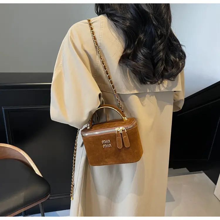 Women's Brown PU Leather Crossbody Bag with Chain Strap — feature 22