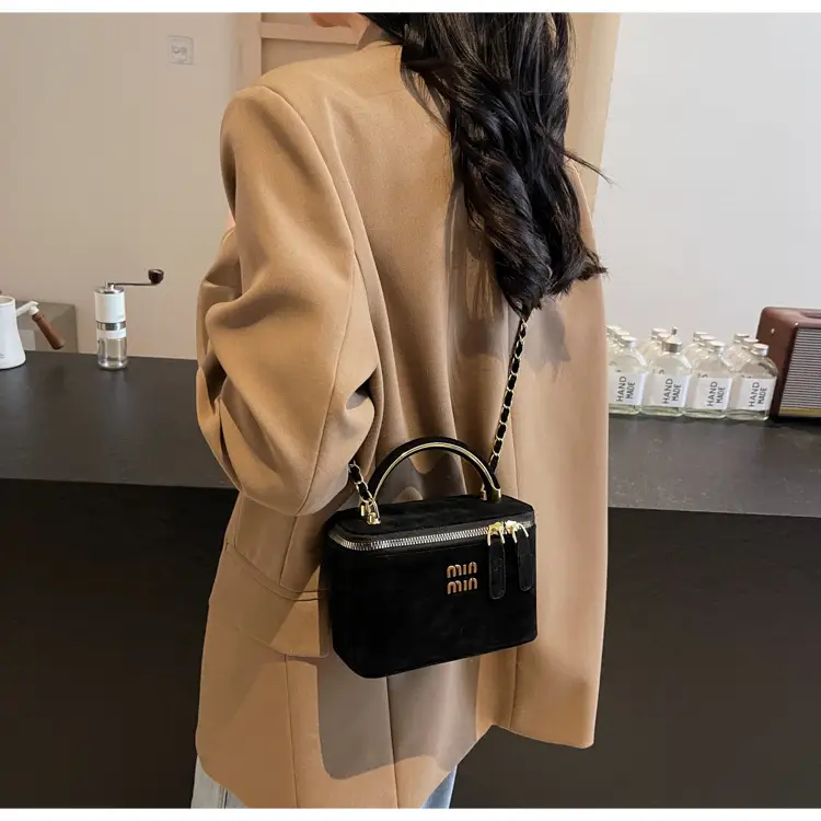 Women's Brown PU Leather Crossbody Bag with Chain Strap — feature 29