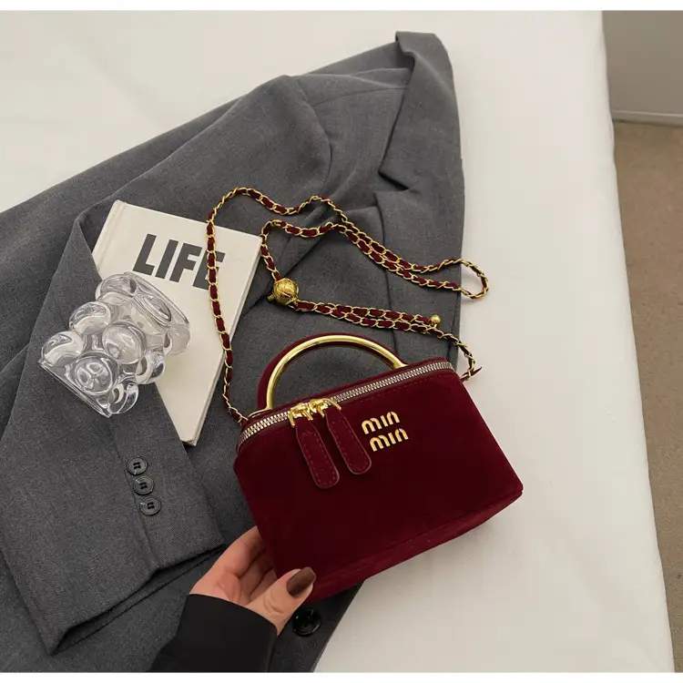 Women's Brown PU Leather Crossbody Bag with Chain Strap — feature 46