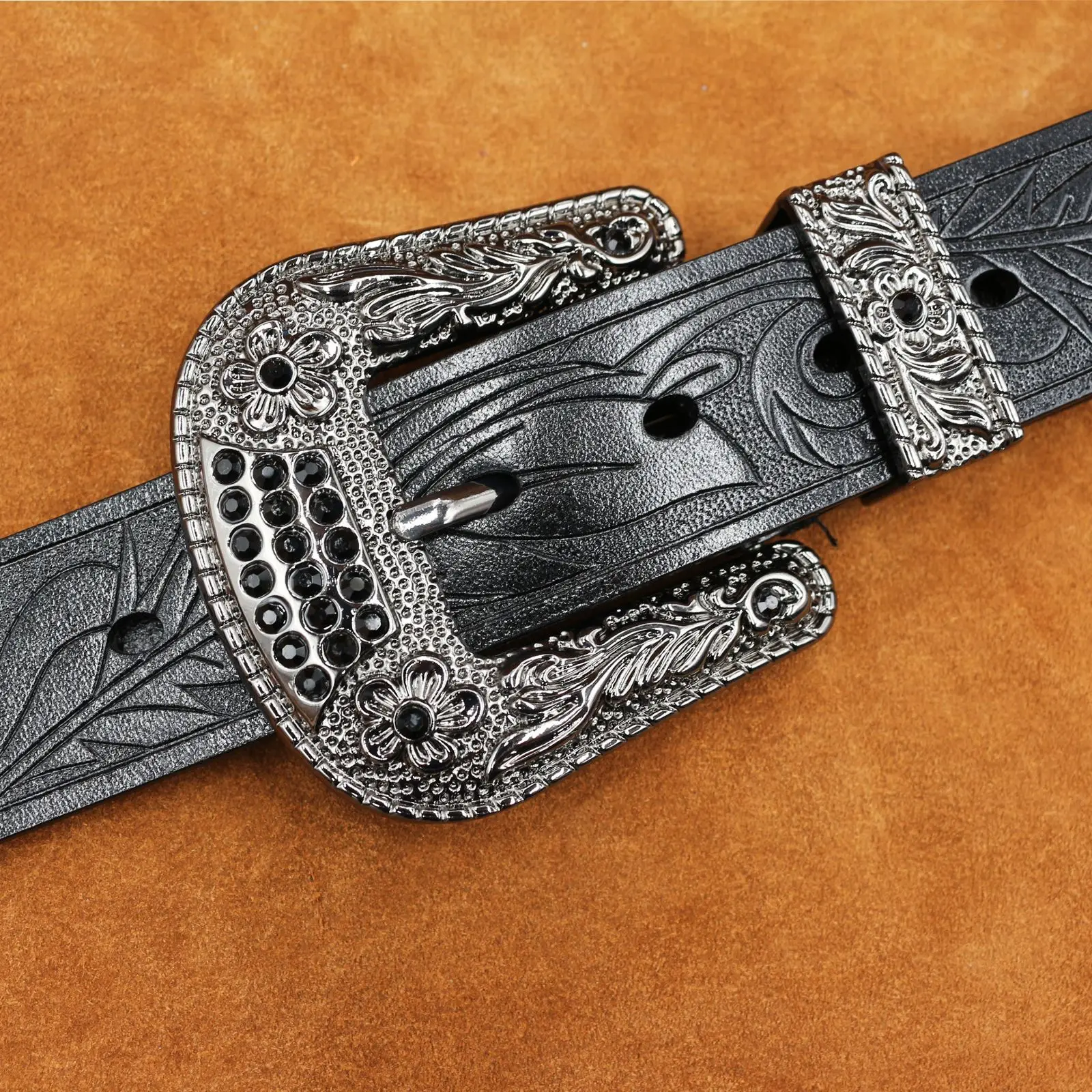 New Style Western Buckle Belt with Red Stones — feature 14