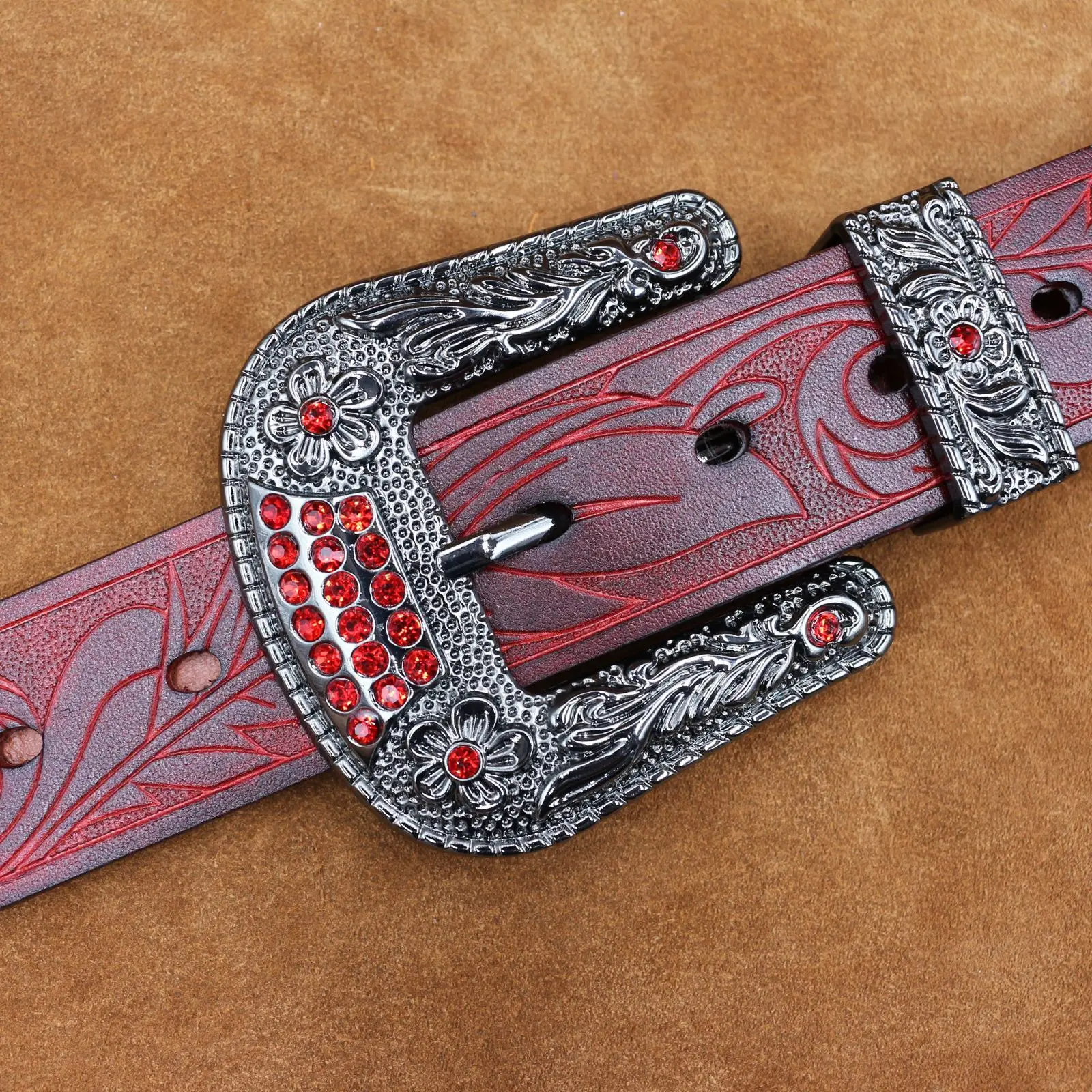 New Style Western Buckle Belt with Red Stones — feature 8