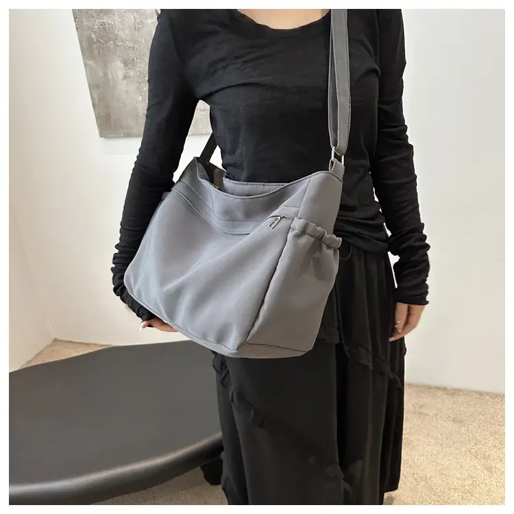 Men Korean Style Messenger Bag Large Capacity Grey — feature 16