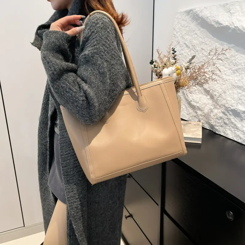 Large Capacity Korean Style Women's Brown Tote Bag - Image 7