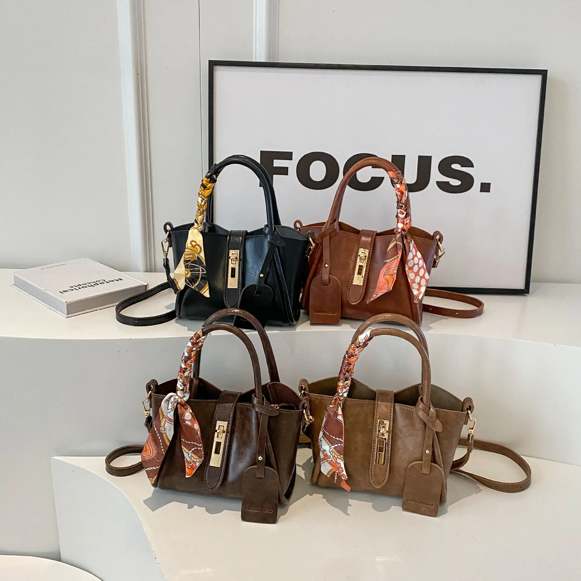 French Fashion Litchi Pattern Bucket Bag Women 2024