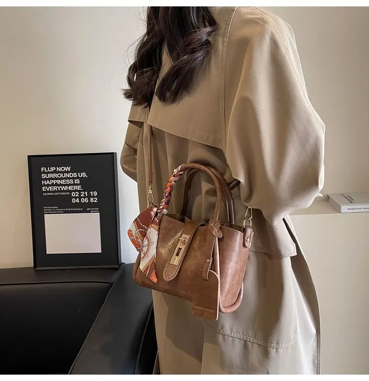 French Fashion Litchi Pattern Bucket Bag Women 2024 — feature 28