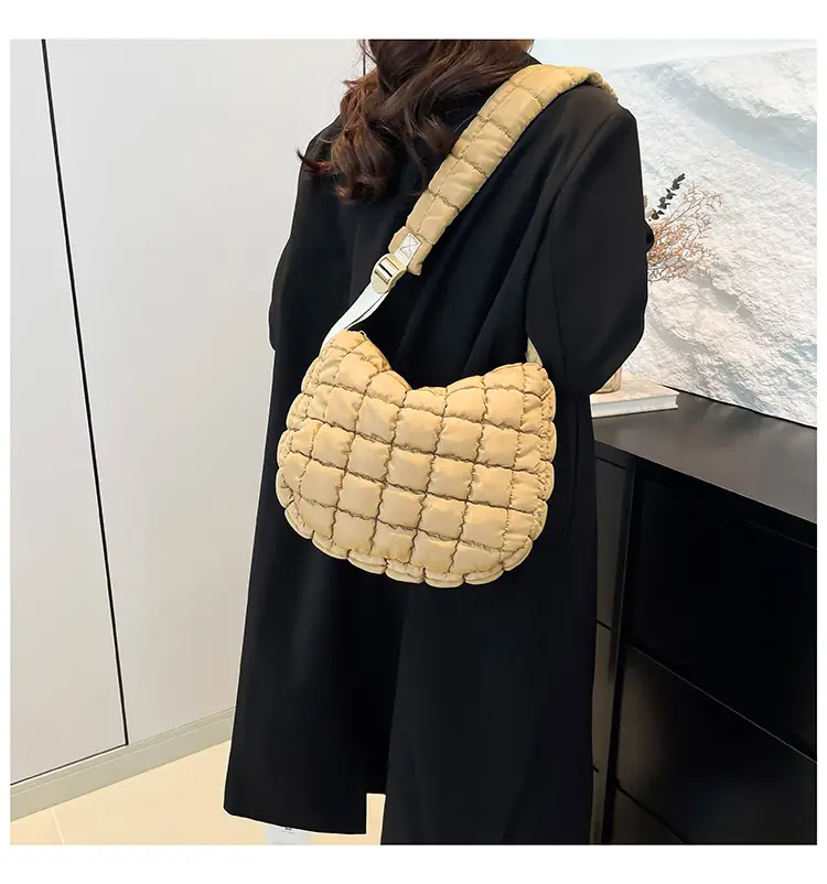 Women's Cotton Padded Shoulder Bag Large Capacity Beige — feature 14