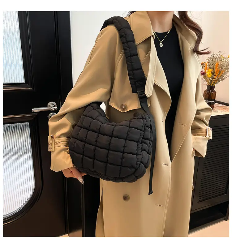 Women's Cotton Padded Shoulder Bag Large Capacity Beige — feature 21