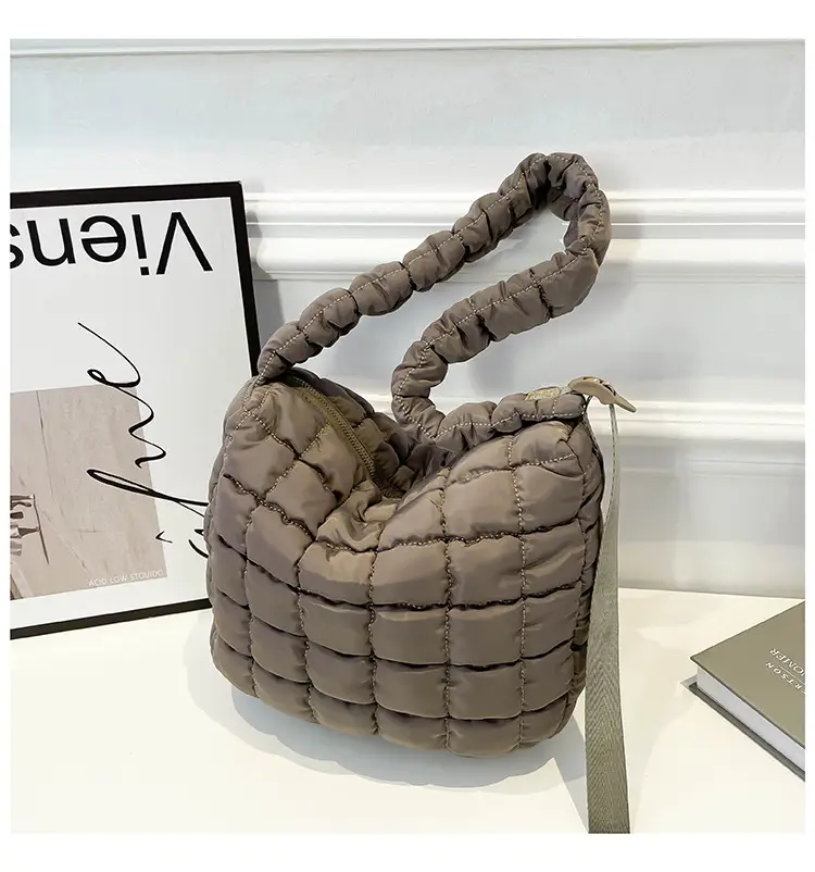 Women's Cotton Padded Shoulder Bag Large Capacity Beige — feature 42