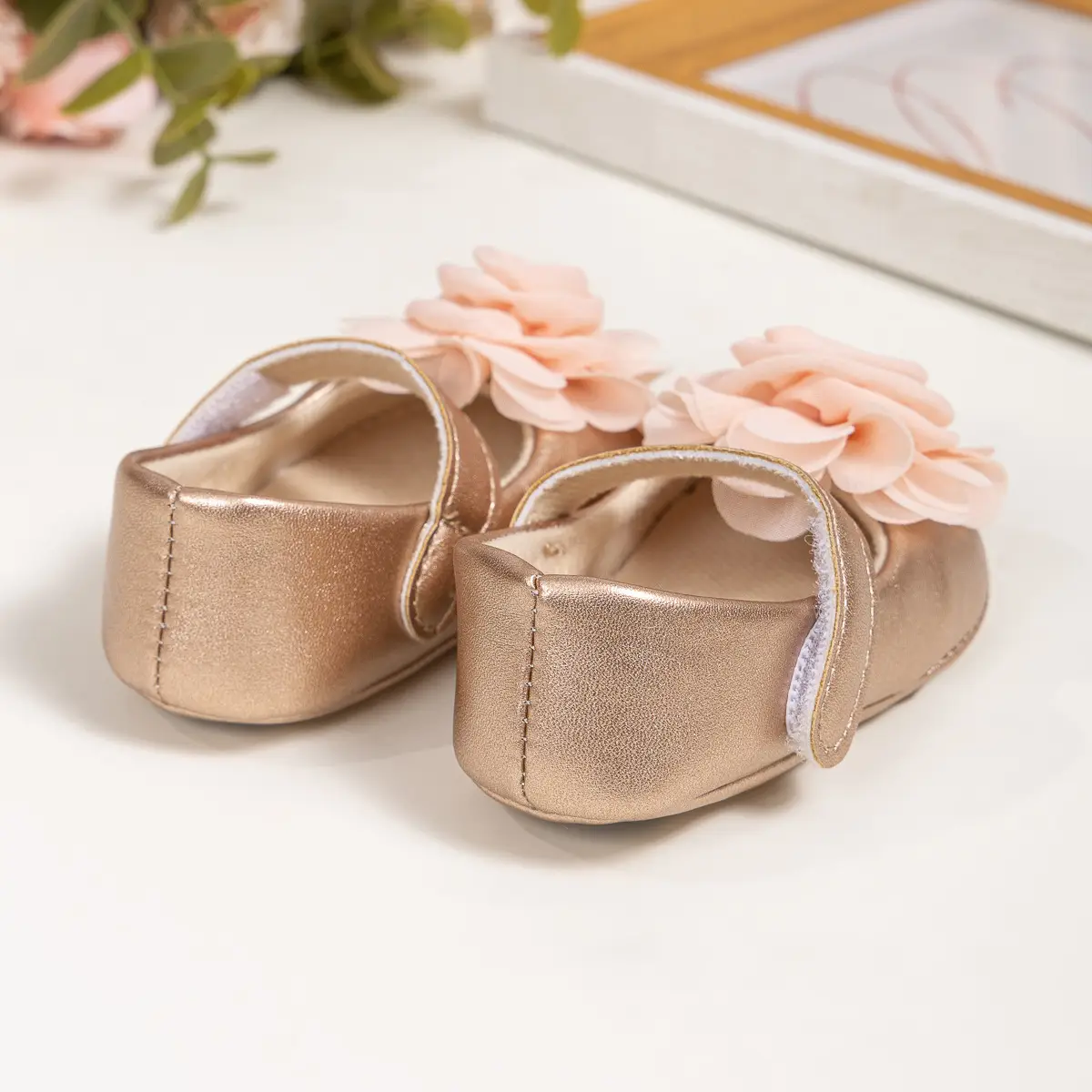 Princess Flower Velcro Baby Shoes Pink Gold β feature 9