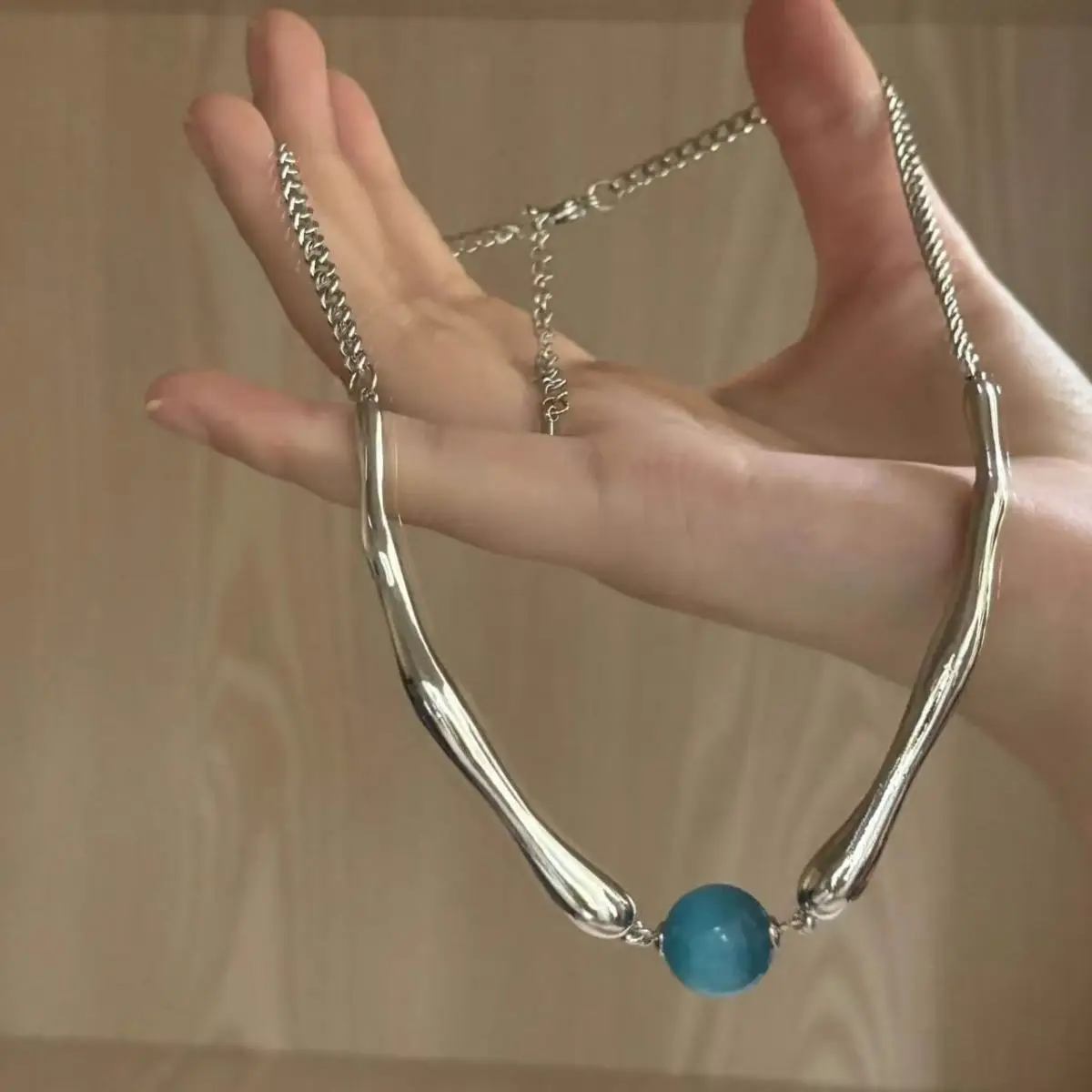 Blue Opal Punk Necklace for Women Mechanical Design — feature 3