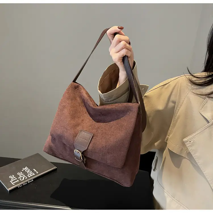 2024 Women's Retro Frosted Shoulder Bag Brown — feature 19
