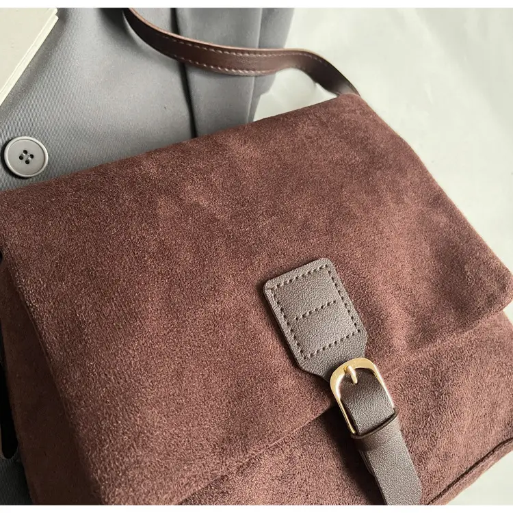 2024 Women's Retro Frosted Shoulder Bag Brown — feature 22