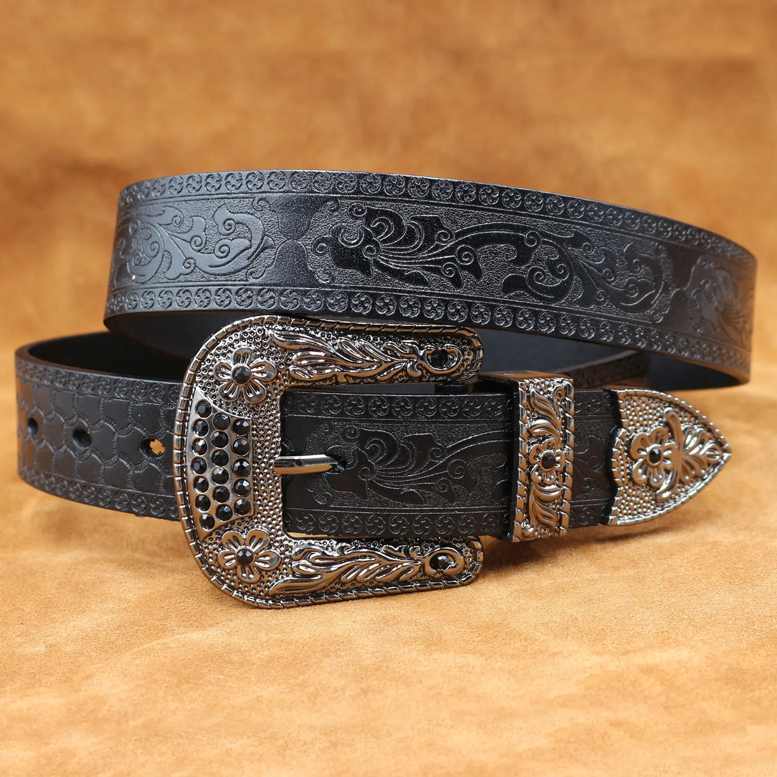 Vintage Men's Genuine Leather Belt with Ornate Buckle — feature 1