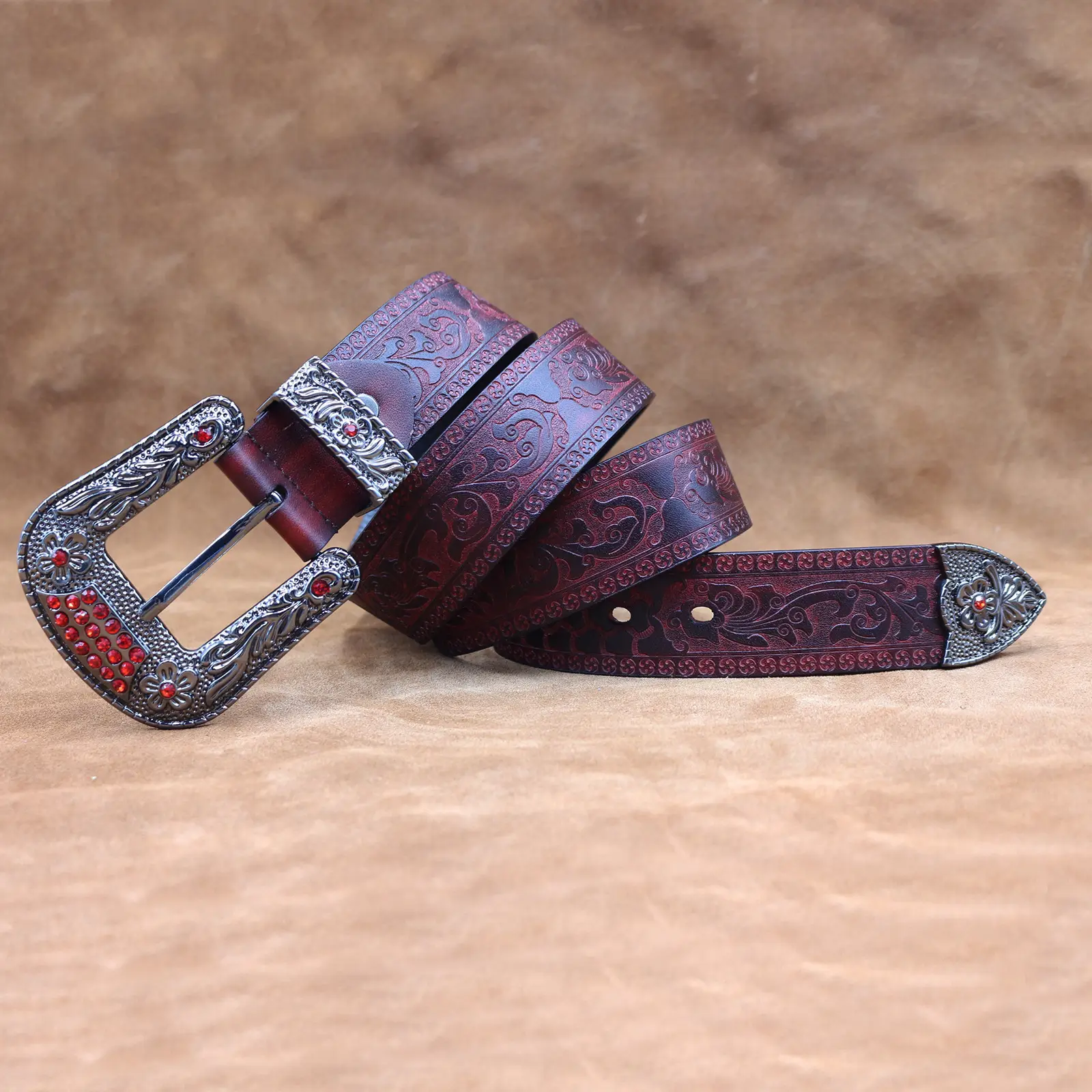 Vintage Men's Genuine Leather Belt with Ornate Buckle — feature 10