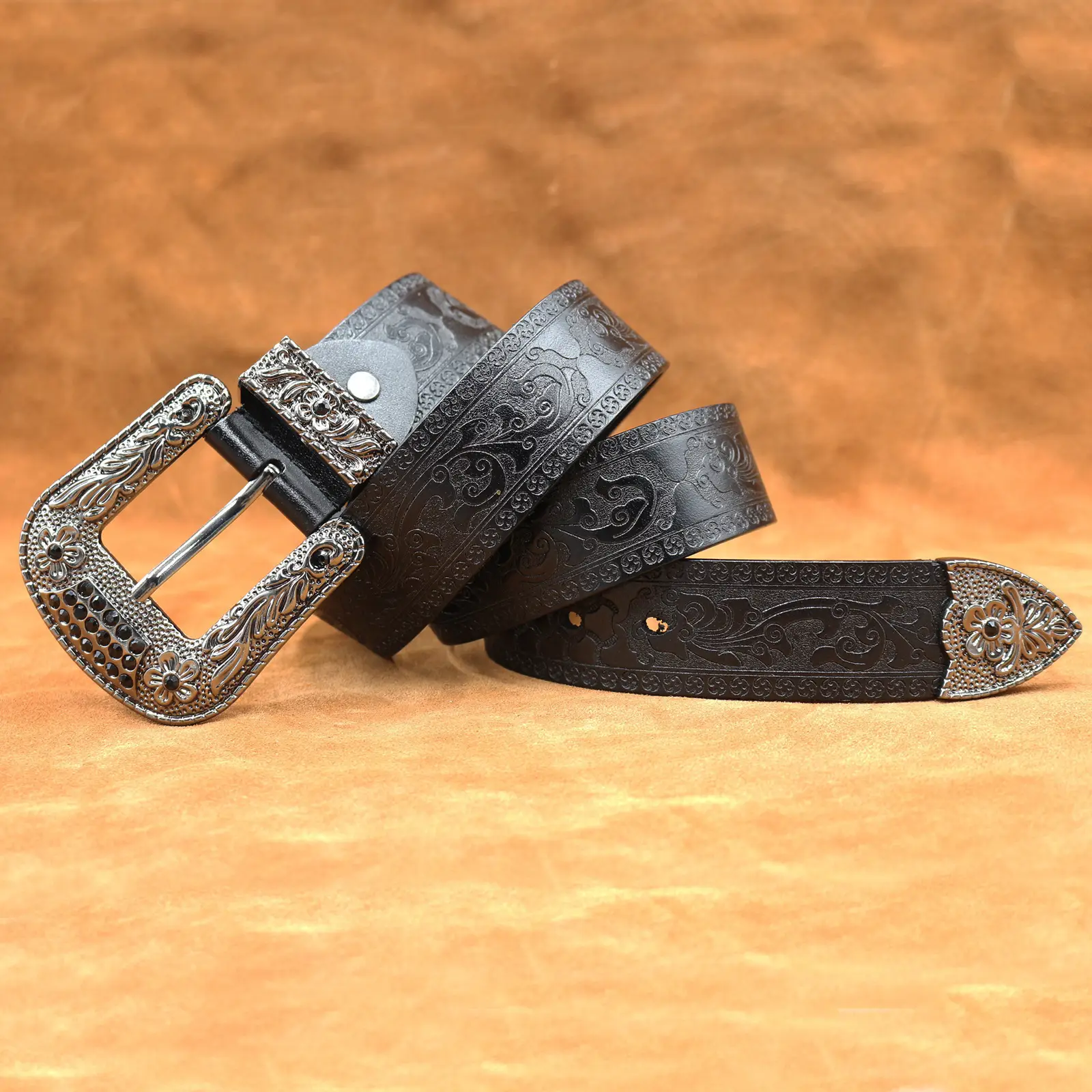 Vintage Men's Genuine Leather Belt with Ornate Buckle — feature 5