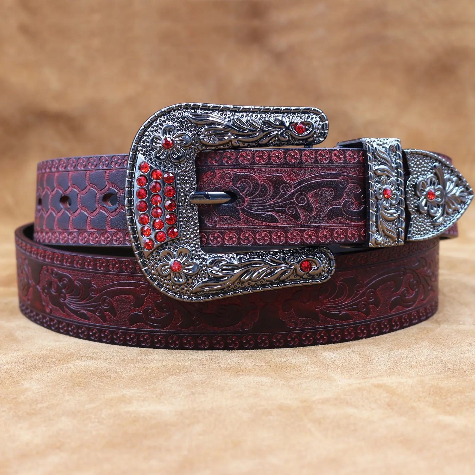 Vintage Men's Genuine Leather Belt with Ornate Buckle — feature 7