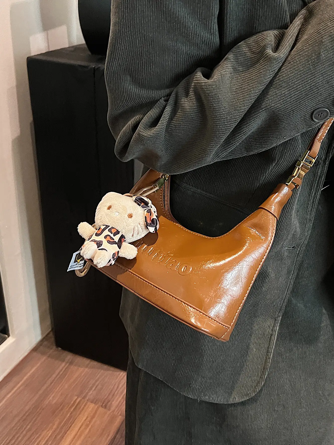 Red Shoulder Crossbody Bag Women 2024 - Image 8