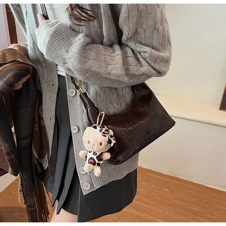 Red Shoulder Crossbody Bag Women 2024 — feature 21