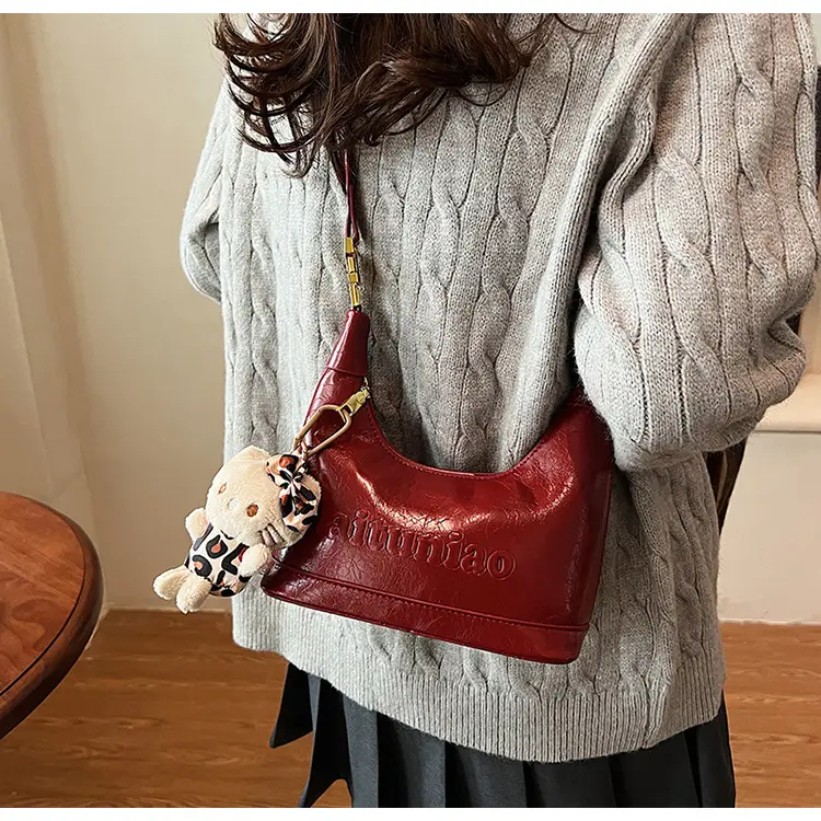 Red Shoulder Crossbody Bag Women 2024 — feature 28