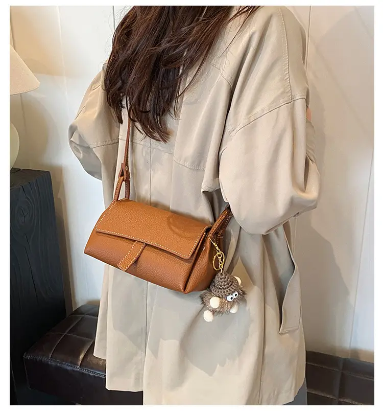 Brown Leather Shoulder Bag for Women 2024 — feature 1