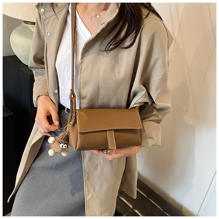 Brown Leather Shoulder Bag for Women 2024 — feature 18