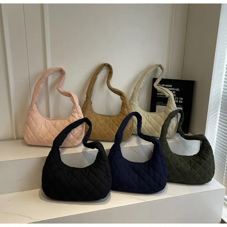 Nylon Quilted Clouds Bag Large Capacity Women — feature 14