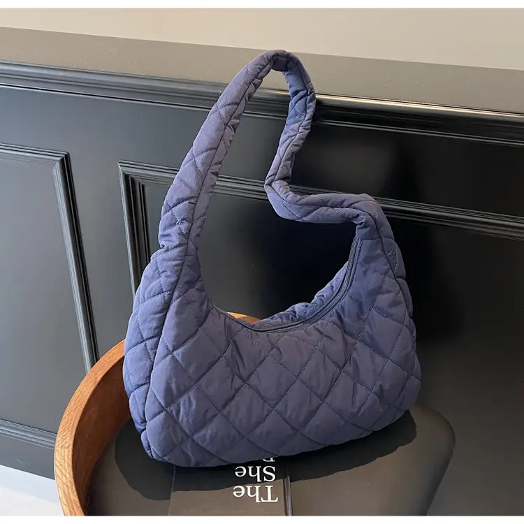 Nylon Quilted Clouds Bag Large Capacity Women — feature 16