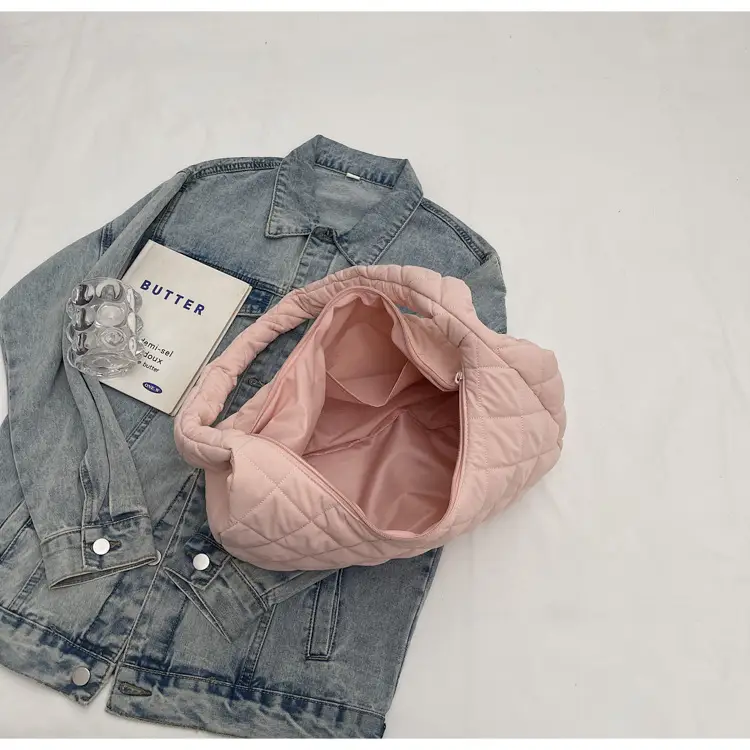 Nylon Quilted Clouds Bag Large Capacity Women — feature 28