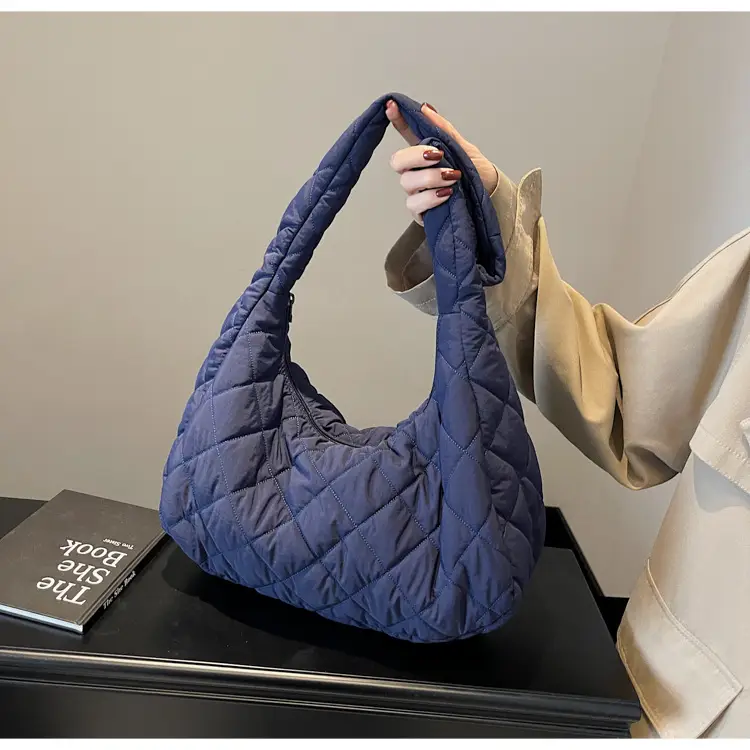 Nylon Quilted Clouds Bag Large Capacity Women — feature 48