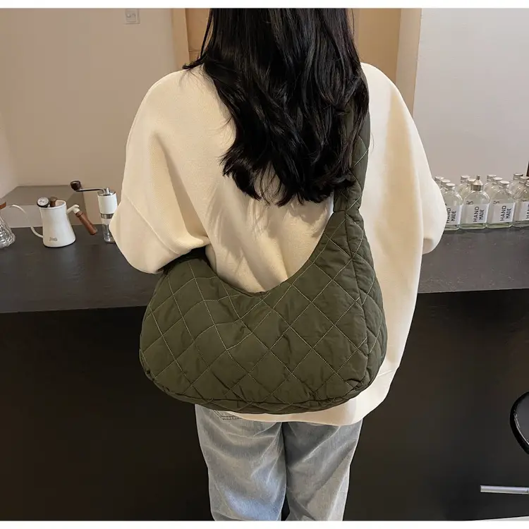 Nylon Quilted Clouds Bag Large Capacity Women — feature 50
