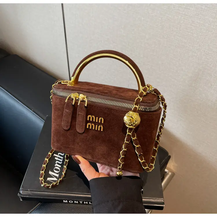 Women's Retro Frosted Chain Bucket Bag Brown — feature 37