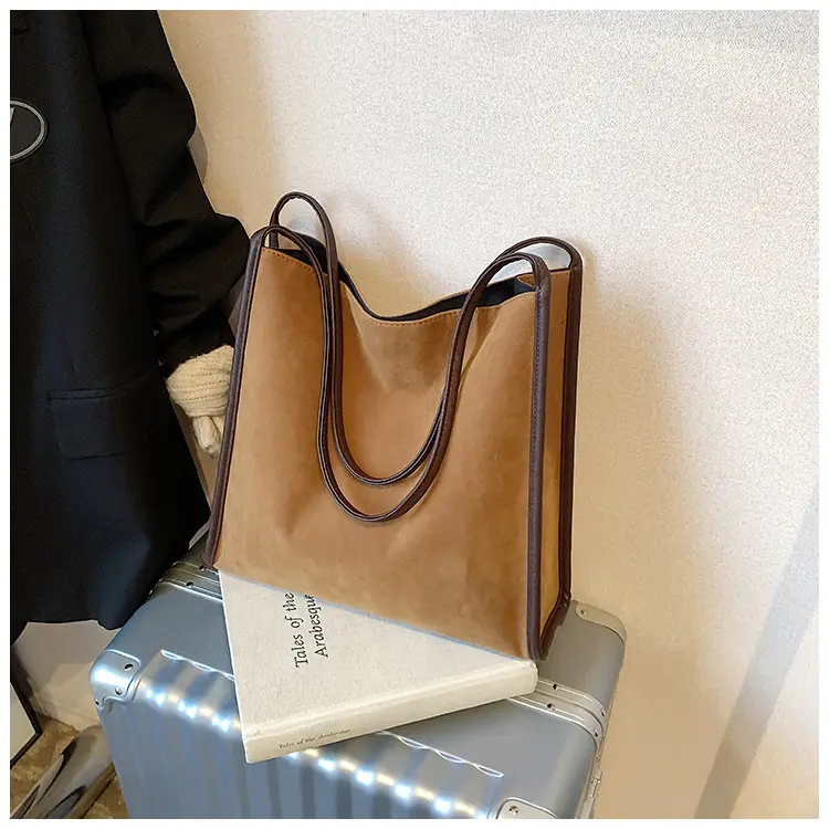 Women's Large Capacity Suede Shoulder Bag Brown — feature 24