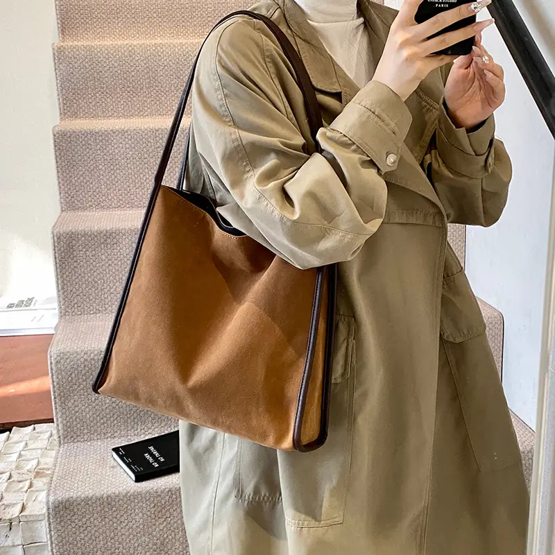 Women's Large Capacity Suede Shoulder Bag Brown