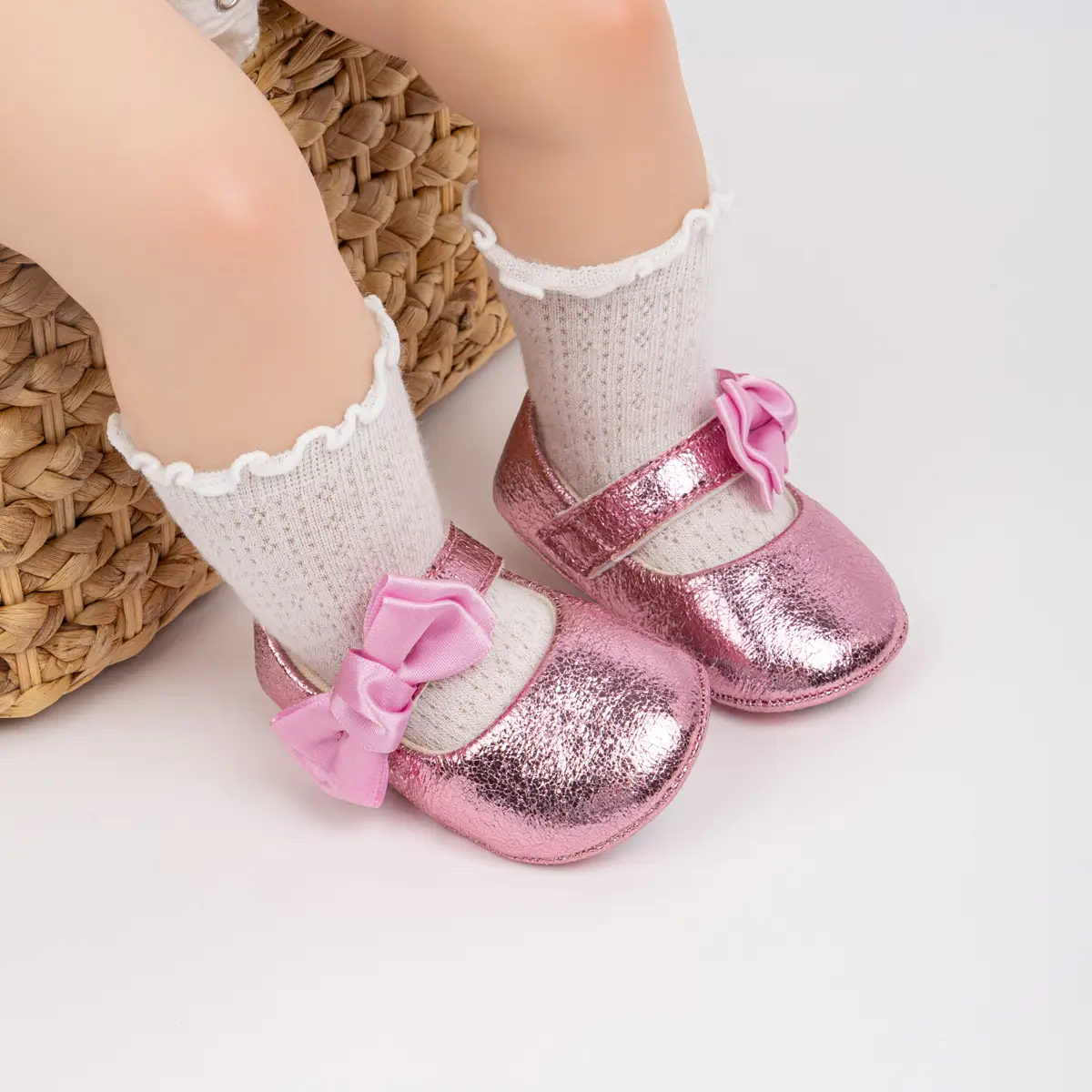 Gold Sparkly Bow Baby Shoes for Toddlers — feature 22