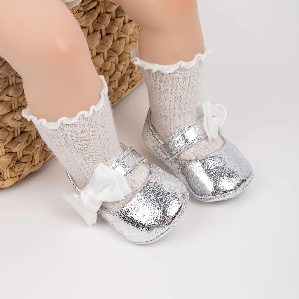 Gold Sparkly Bow Baby Shoes for Toddlers — feature 36
