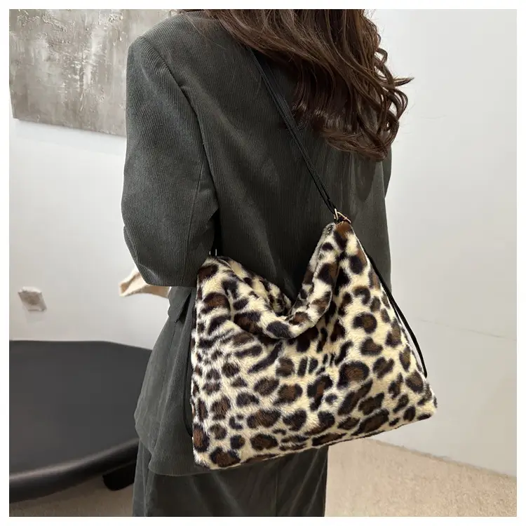 Leopard Print Plush Tote Bag for Women — feature 14
