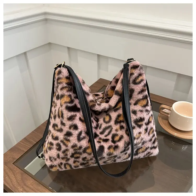 Leopard Print Plush Tote Bag for Women - Image 2