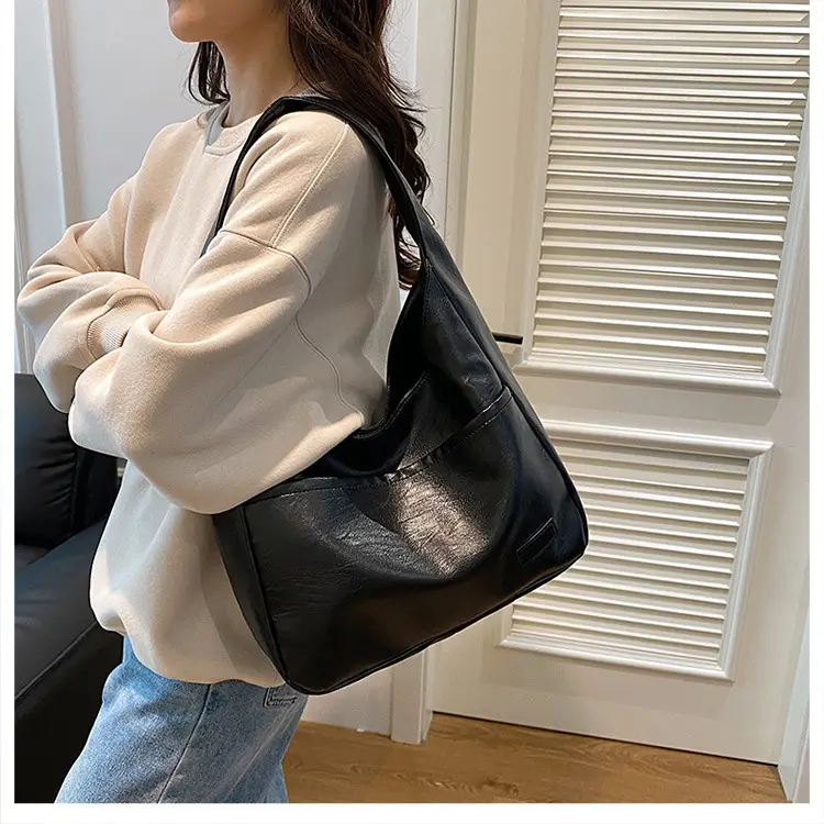 Women's Retro Brown Shoulder Bag Large Capacity 2024 — feature 10