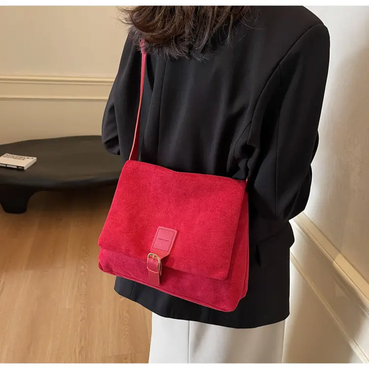 Vintage Matte Shoulder Messenger Bag Women Winter 2024 — feature 13