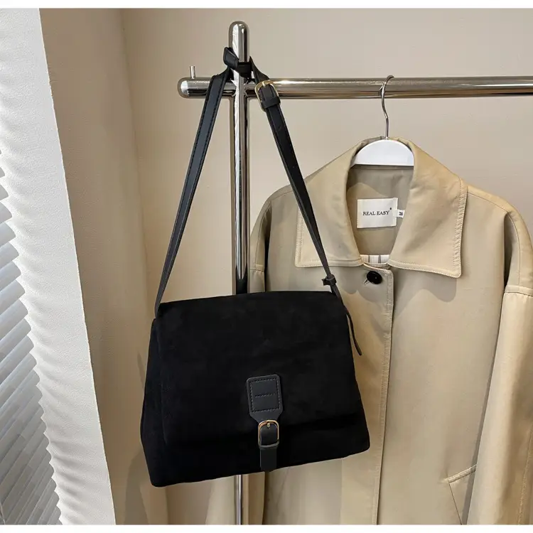 Vintage Matte Shoulder Messenger Bag Women Winter 2024 — feature 26